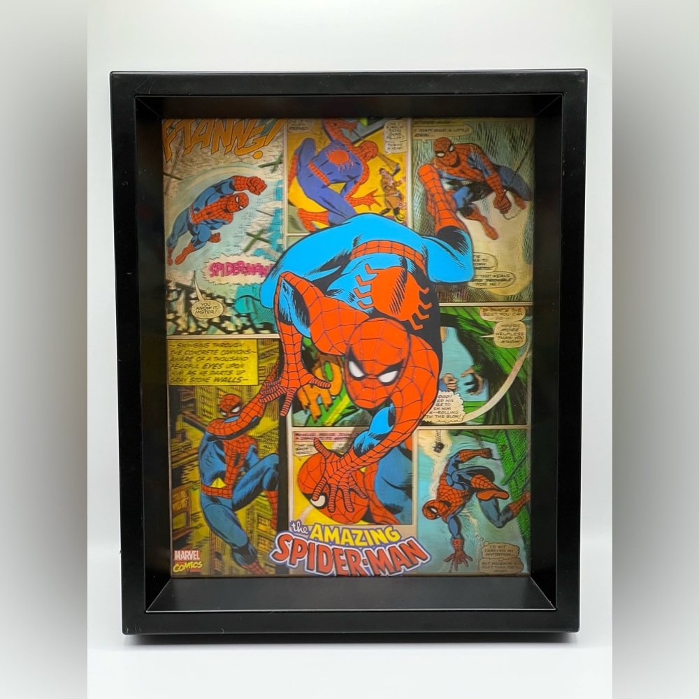 Spider-Man Marvel Wall Art 3D Lenticular PyramidAmerica 9x11 in